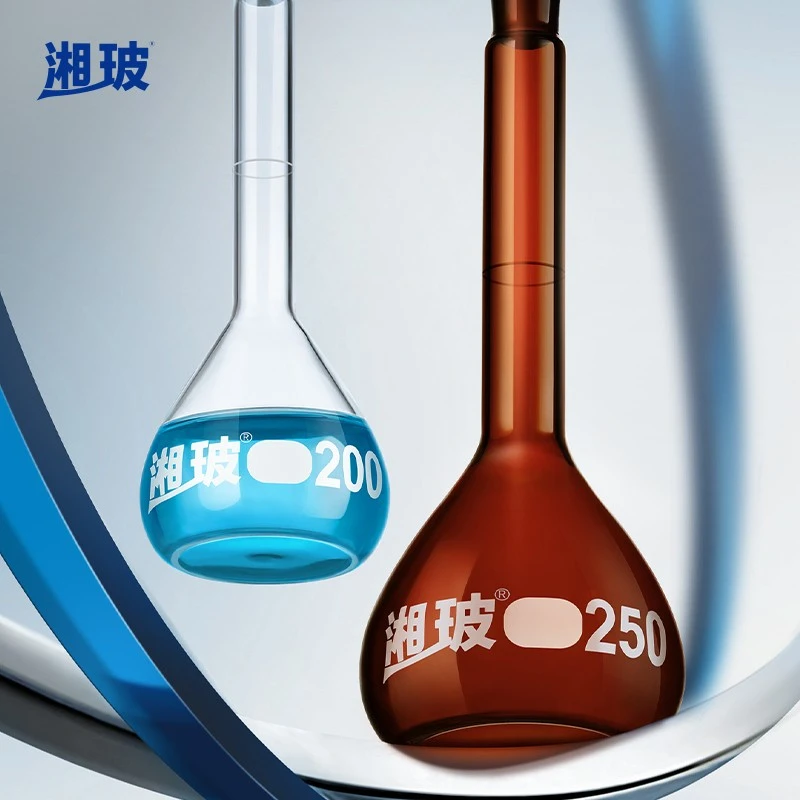 Glass Volumetric Flask6